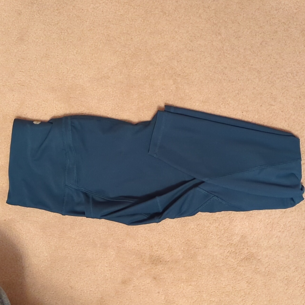 Active queens yoga pants